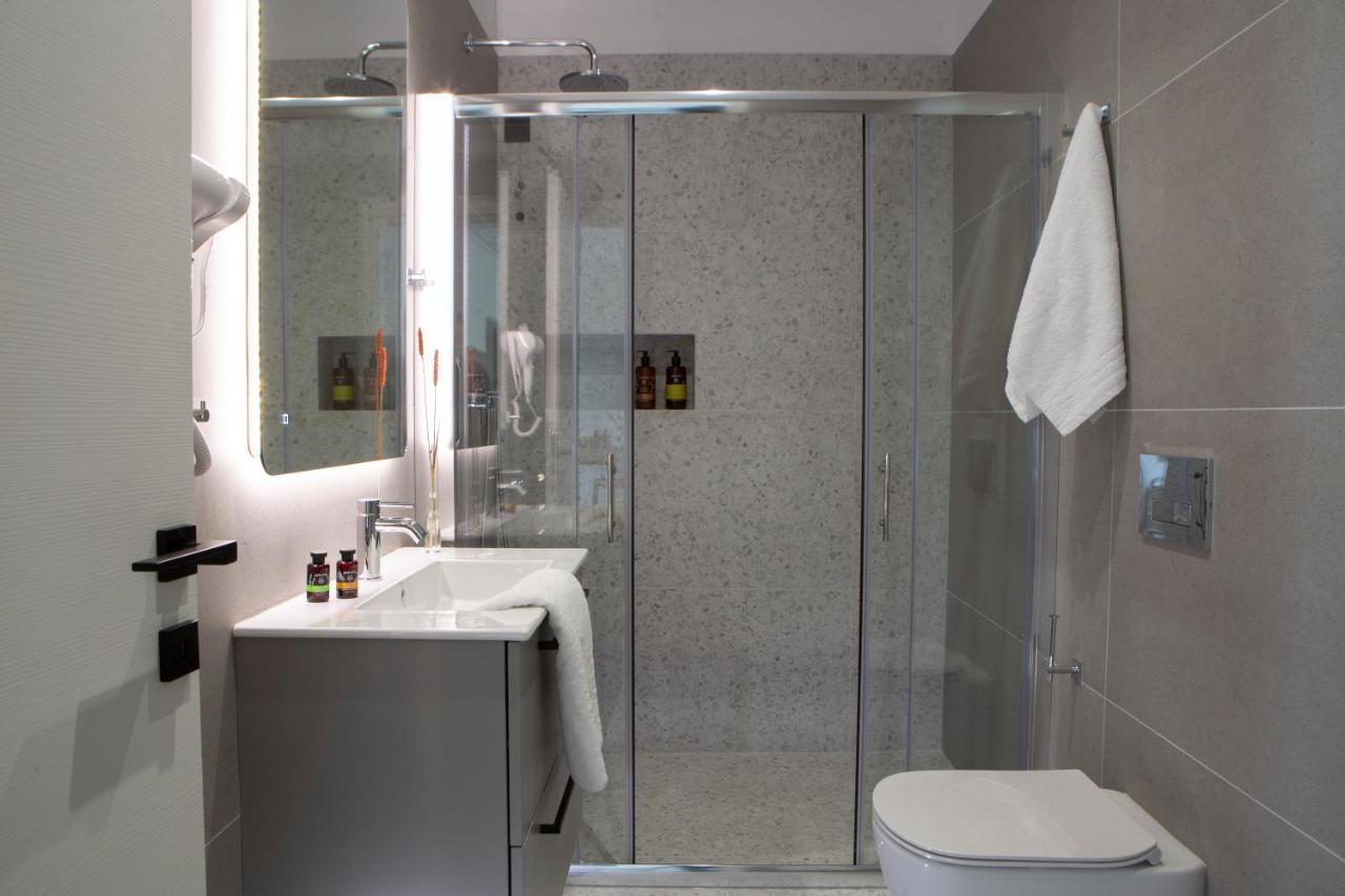 Achillion Suites Lefkada City Ngoại thất bức ảnh