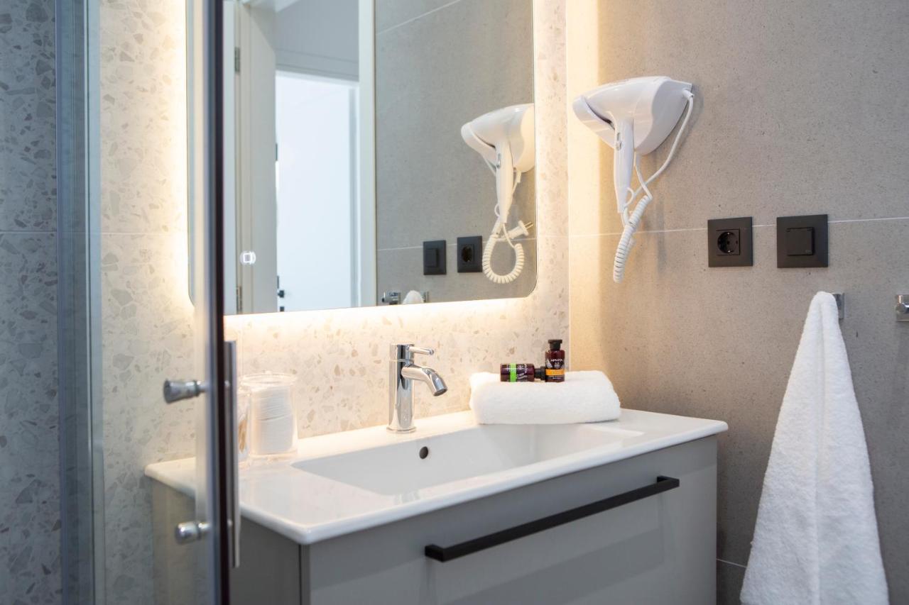 Achillion Suites Lefkada City Ngoại thất bức ảnh