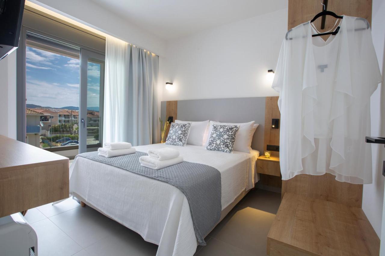 Achillion Suites Lefkada City Ngoại thất bức ảnh