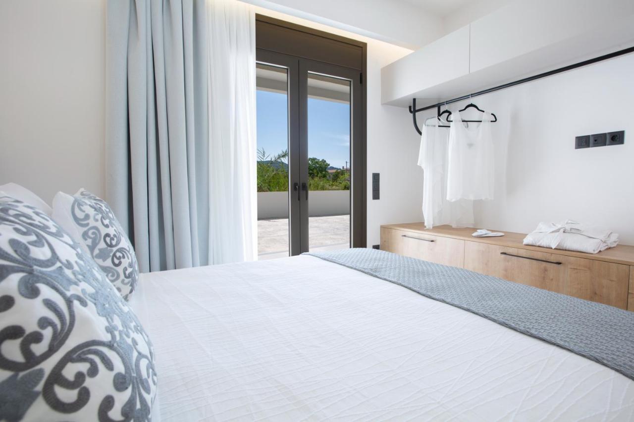 Achillion Suites Lefkada City Ngoại thất bức ảnh
