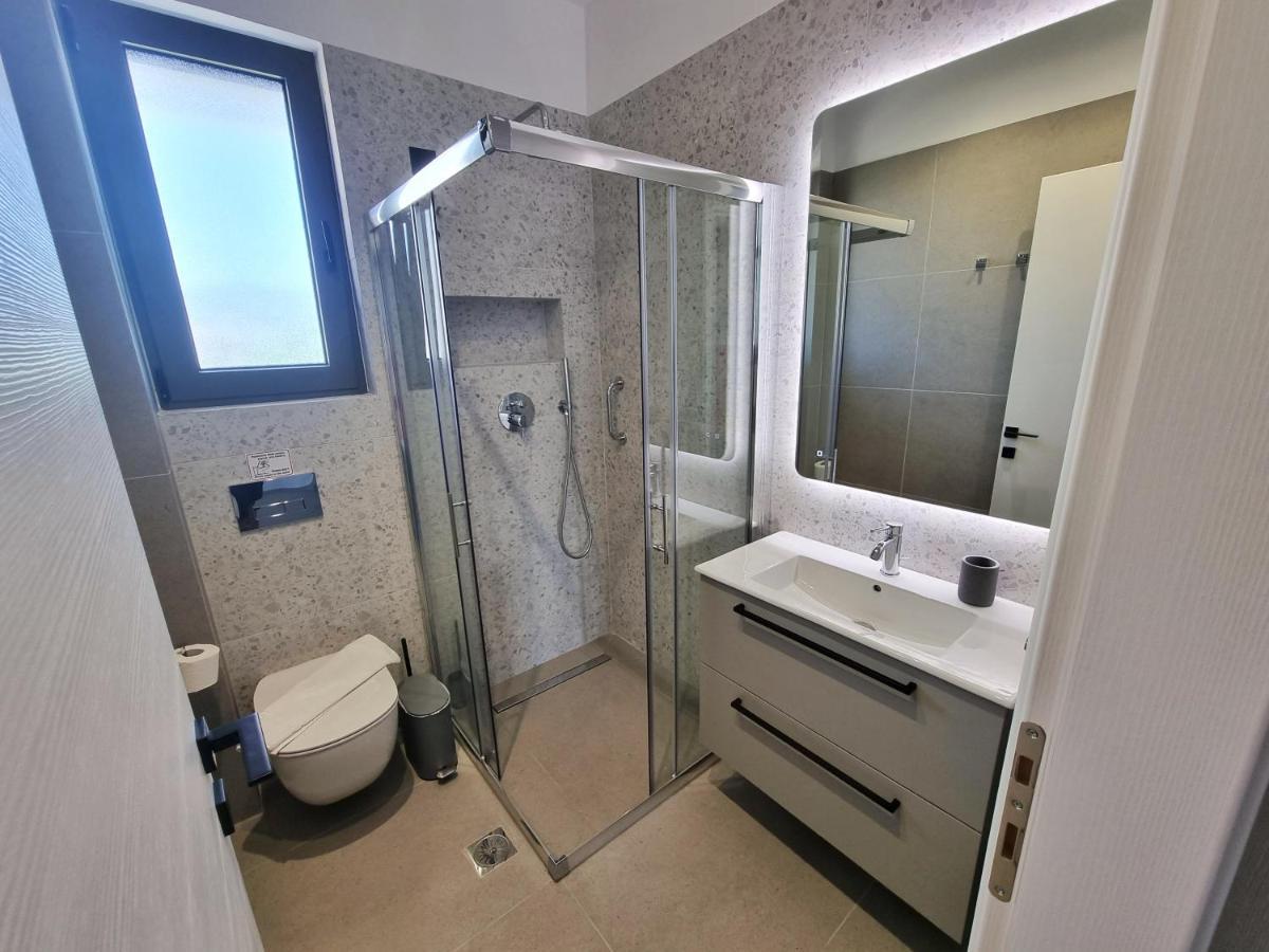 Achillion Suites Lefkada City Ngoại thất bức ảnh