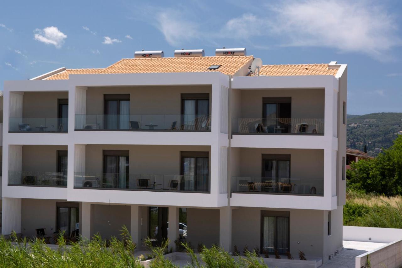 Achillion Suites Lefkada City Ngoại thất bức ảnh