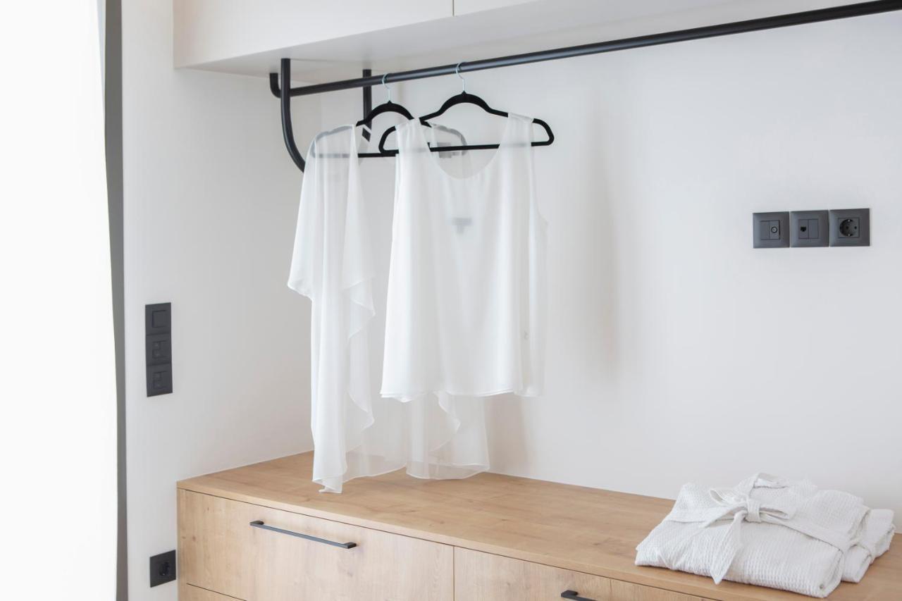Achillion Suites Lefkada City Ngoại thất bức ảnh