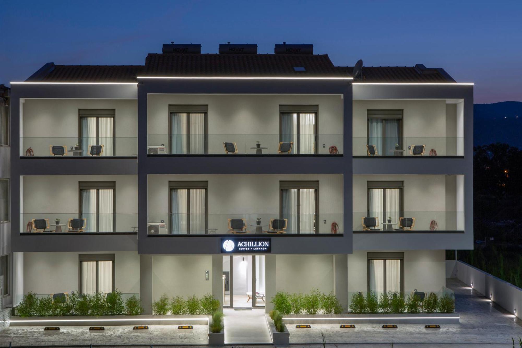 Achillion Suites Lefkada City Ngoại thất bức ảnh
