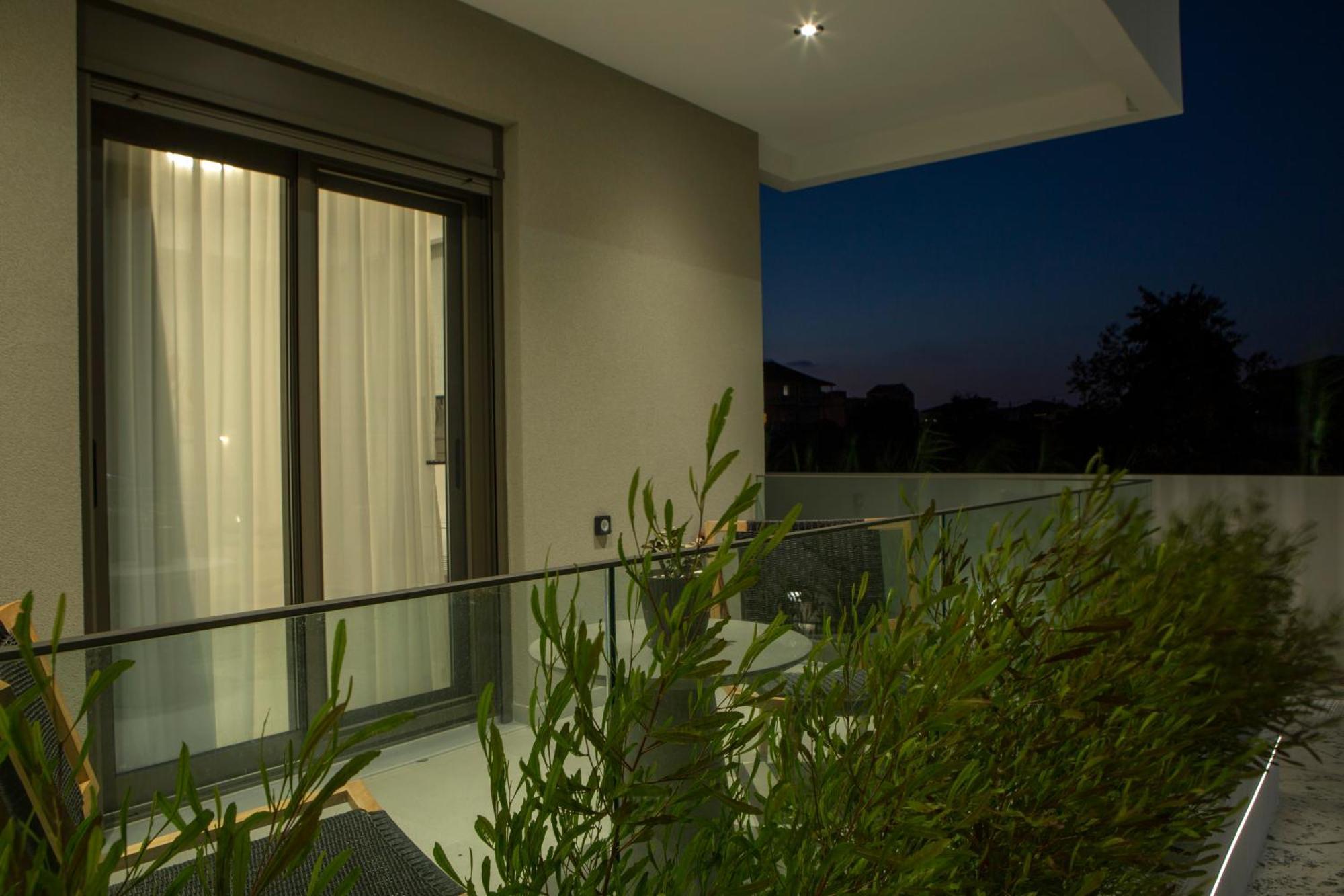 Achillion Suites Lefkada City Ngoại thất bức ảnh